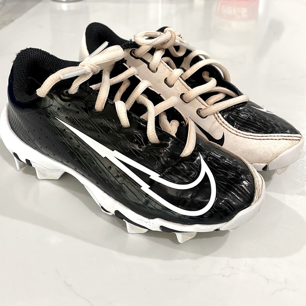 Nike Vapor Boys Baseball Cleats size 12C
